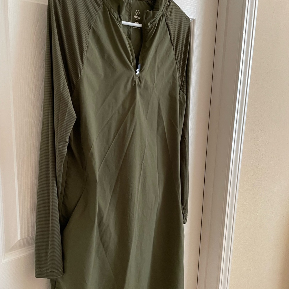 Hurley Olive Green Long Sleeve dress